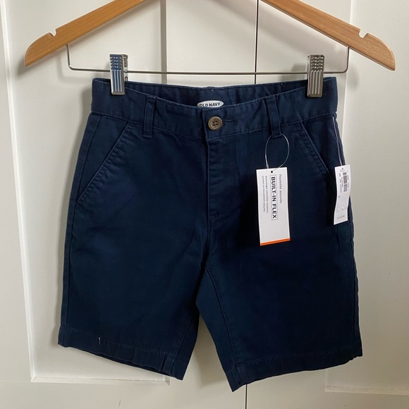 7y Navy Blue Chino Shorts NWT - Picture 1 of 5